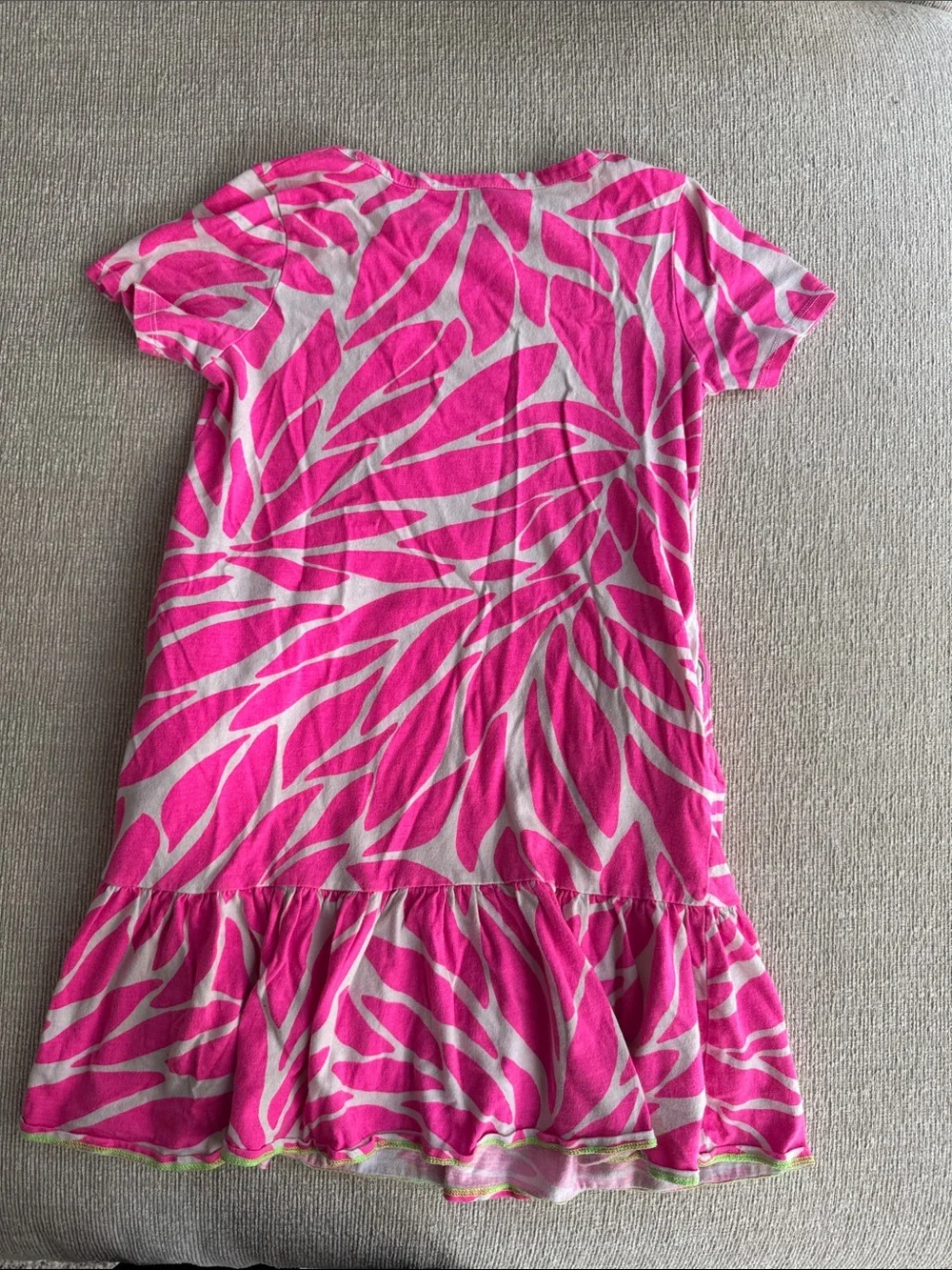 Vineyard Vines girls Pink Floral Print Ruffle Hem Dress